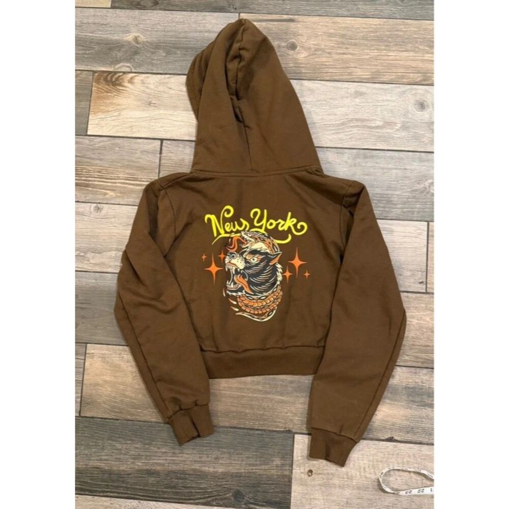 Brown Traditional Wolf Snake New York Crop Hoodie Size XL